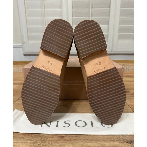 Nisolo Eva Everyday Chelsea Boots Almond Leather Size 8.5 NIB Versatile Comfy - Picture 11 of 14